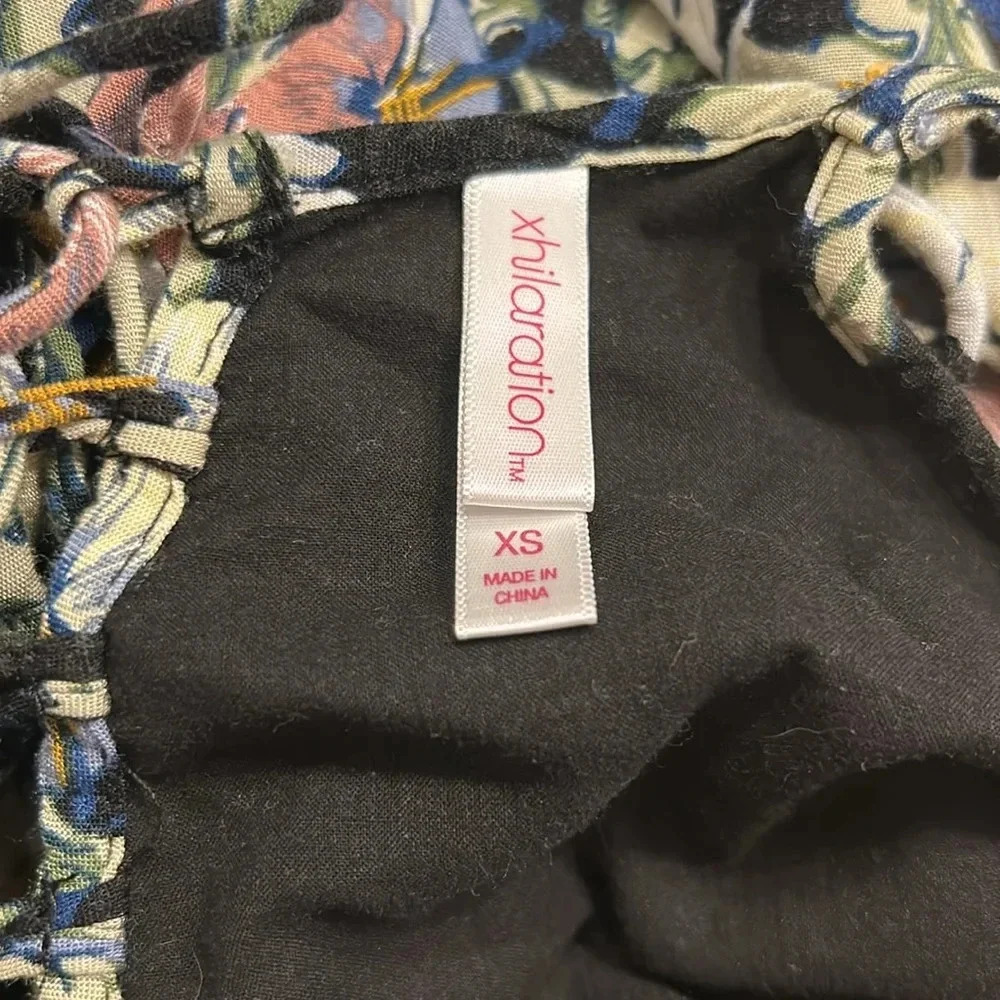 Xhilaration Floral Sleeveless Dress with Lace Up Back, Sz XS, Ruffle, Black - Picture 8 of 9